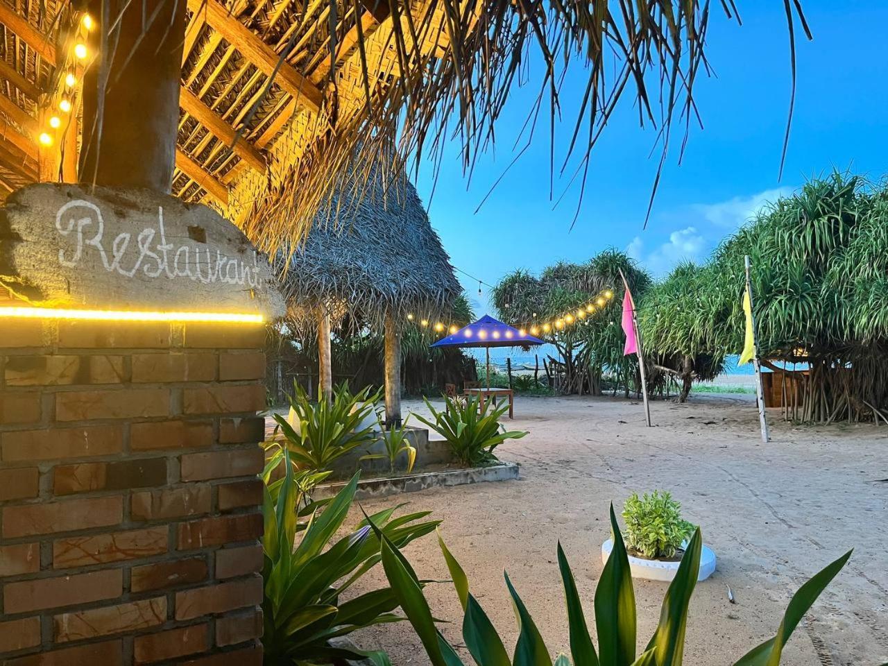 Nn Beach Resort & Spa Nilaveli Exterior foto